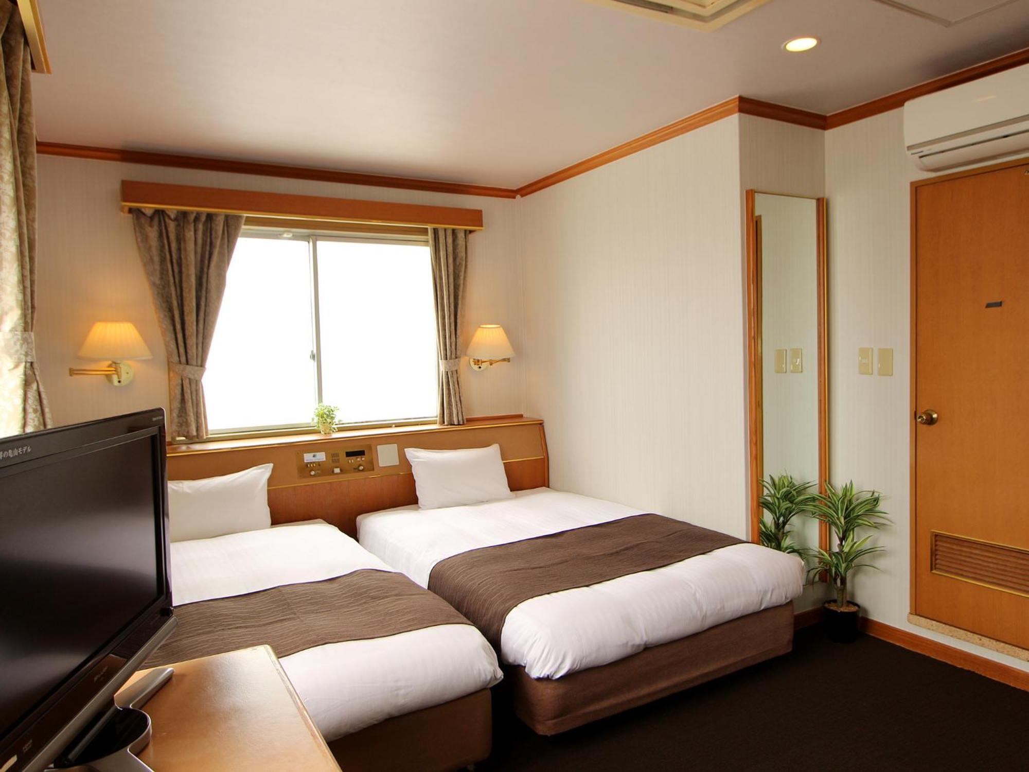 Hotel Livemax Budget Naha Tomarikou Exterior photo